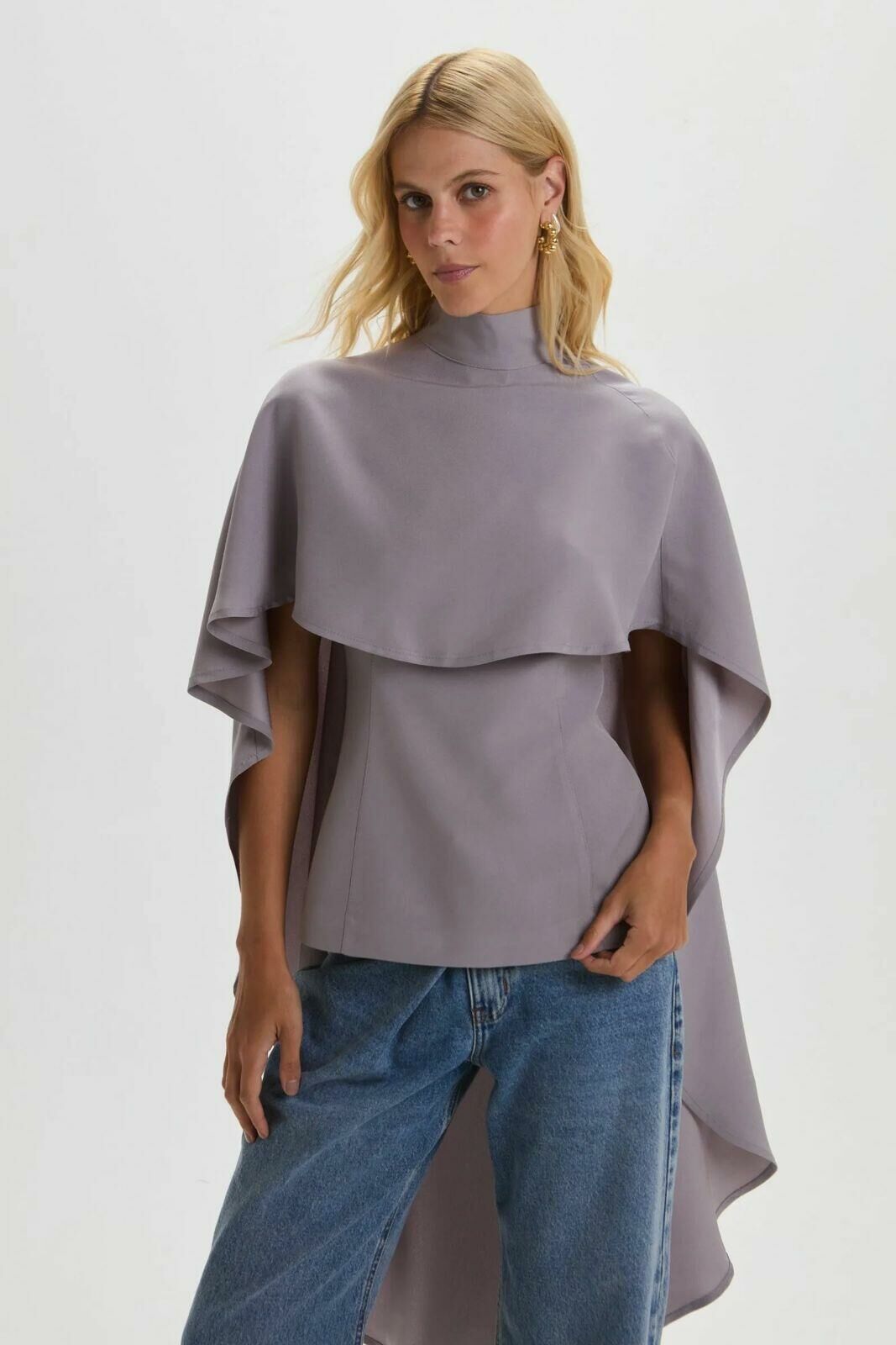 Imagem de Blusa Jade Cinza Steel Le Blog